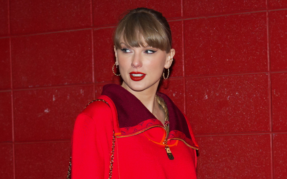 Taylor Swift's Heartwarming Gestures Shine at Chiefs Games