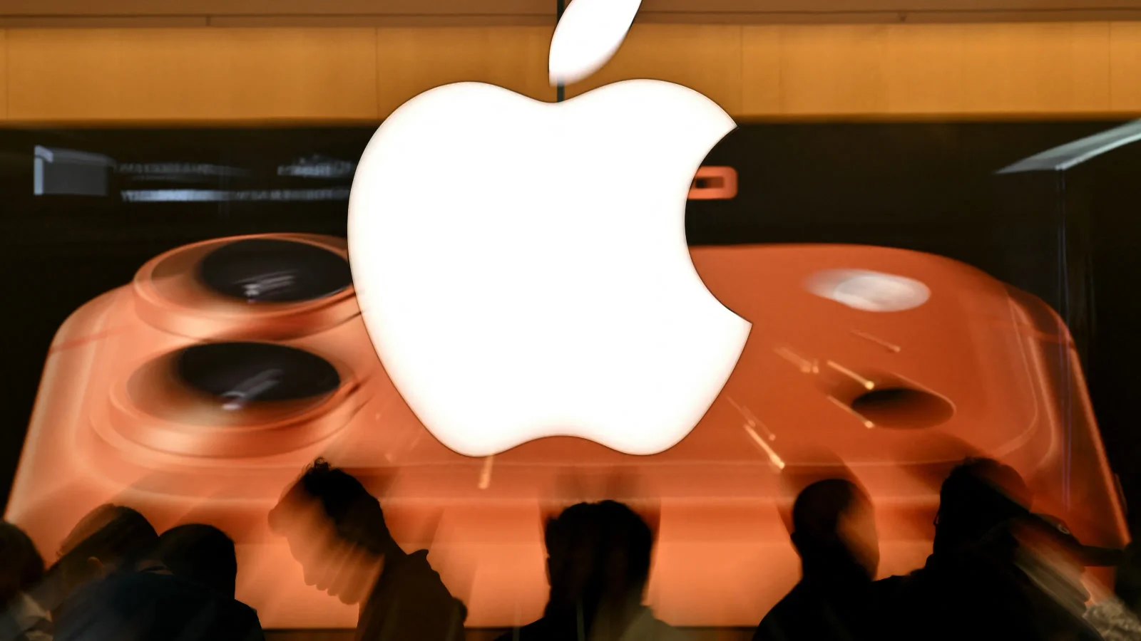 Apple rolls out continuous background security updates for iPhone, iPad and Mac