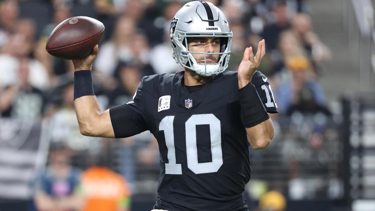 "Raiders Dominate Patriots, Dolphins Keep Winning in NFL Week 6"