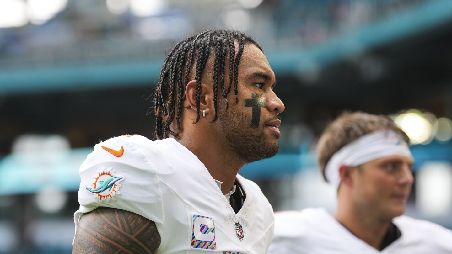 Featured image for Dolphins' Tua Tagovailoa Apologizes Amid Criticism and Franchise Reset Talks