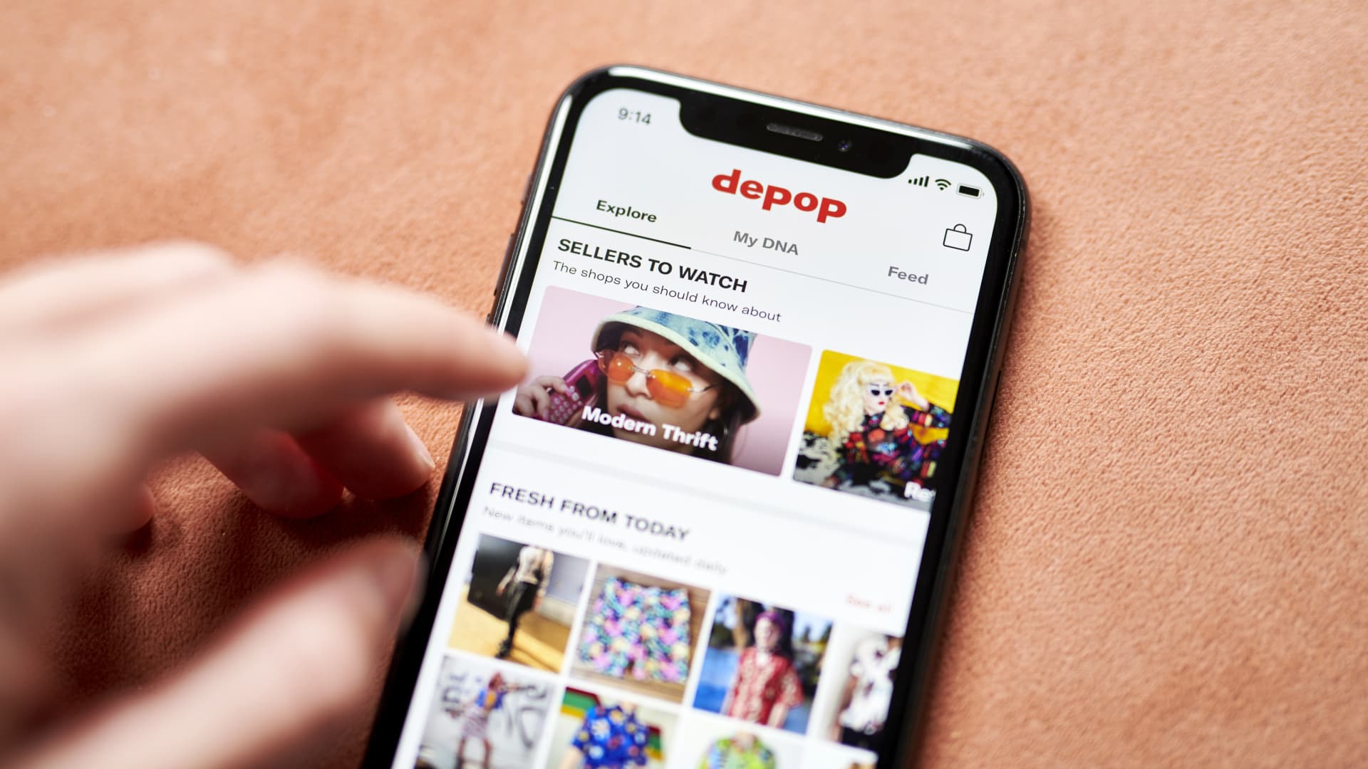 The Cutthroat World of Secondhand Resale on Depop and Poshmark