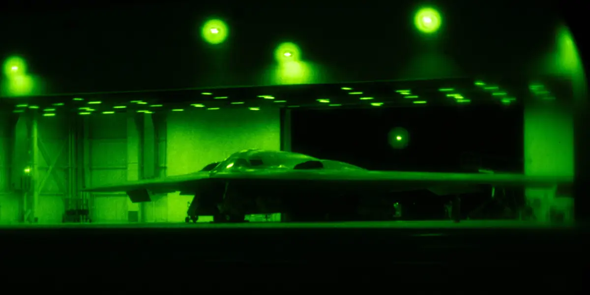 Featured image for US Reveals New B-2 Spirit Bomber Footage and Insights