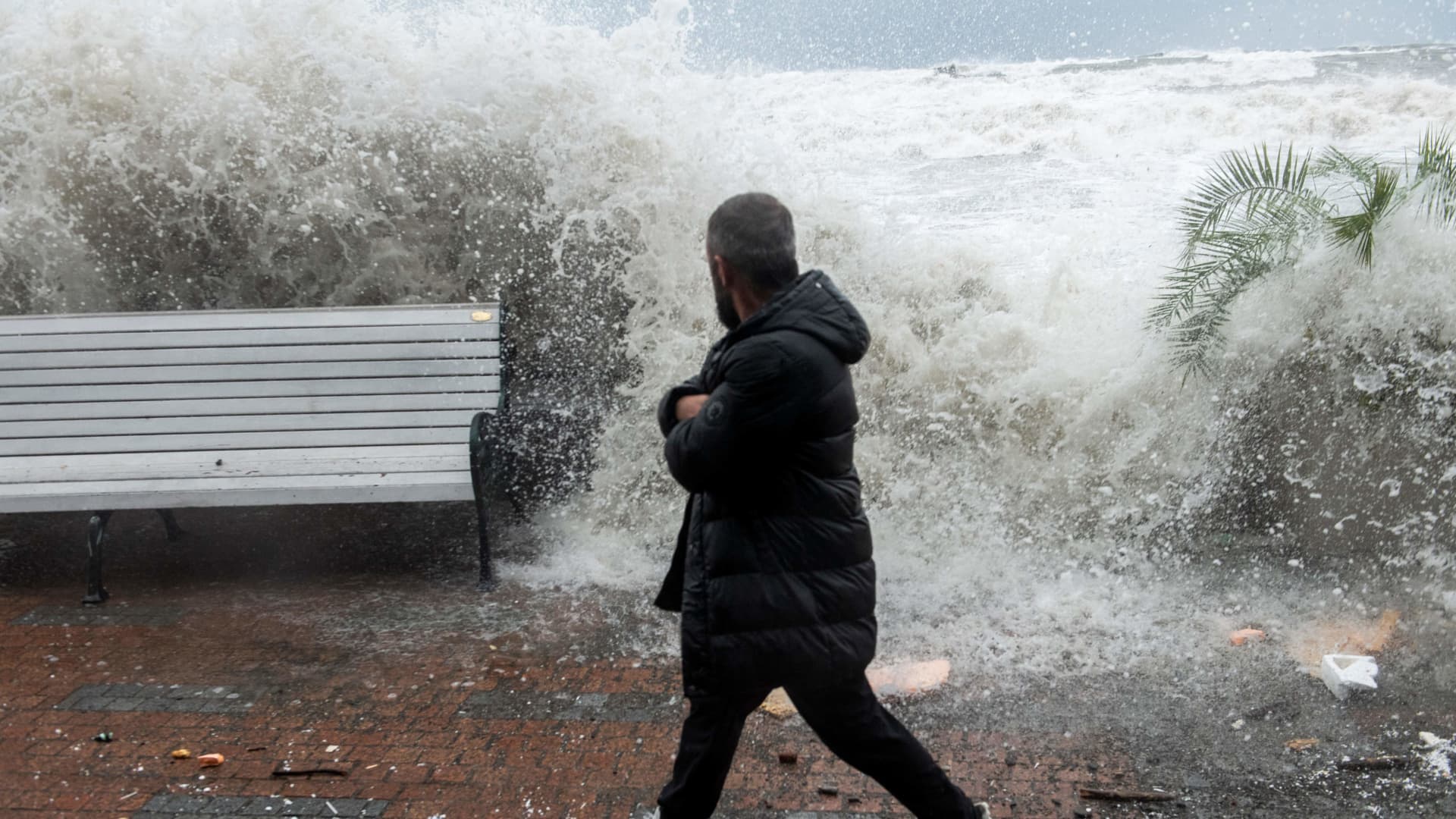 "Devastating Storms Ravage Ukraine and Russia, Leaving Chaos and Destruction in Their Wake"