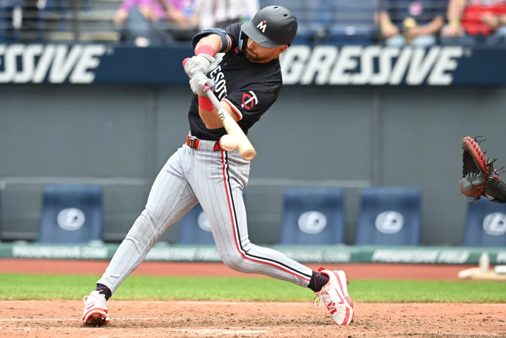 Rockies land Julien and Ohl to boost offense and pitching depth