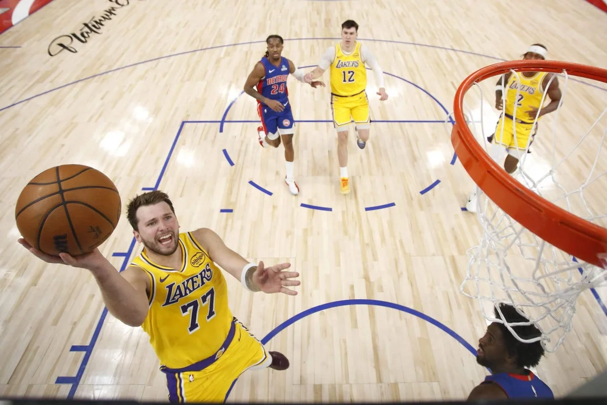 Lakers' gritty stretch signals real playoff threat despite close loss