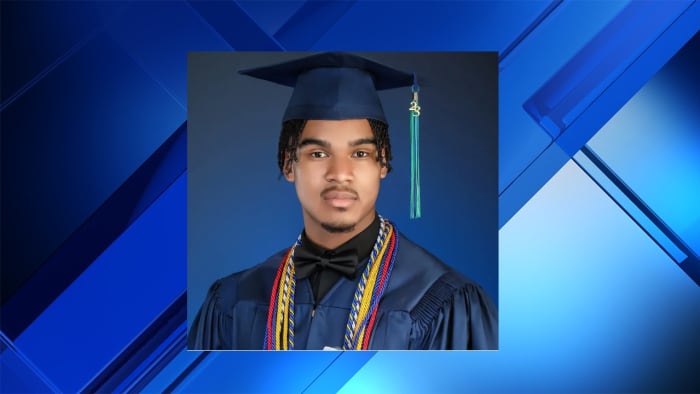 Featured image for High school senior offered over $9 million in college scholarships, shatters record.