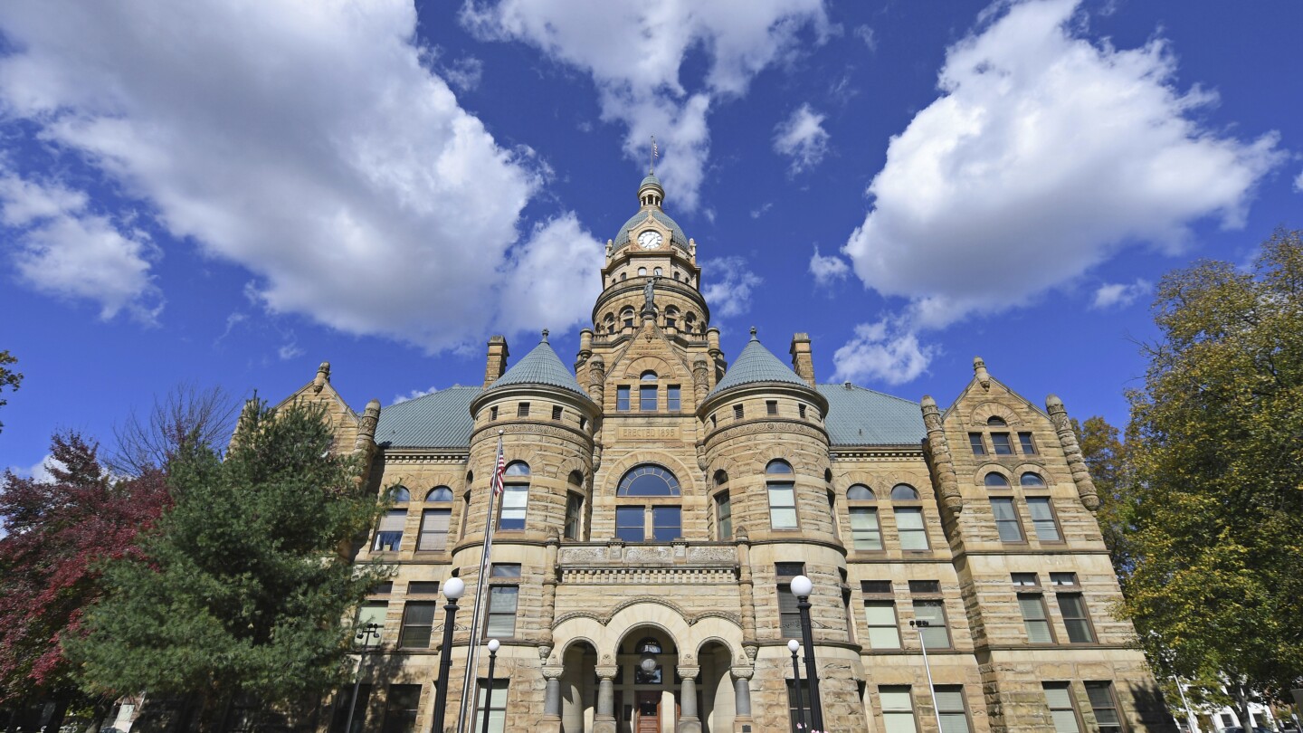 Ohio Woman Cleared of Charges After Miscarrying at Home