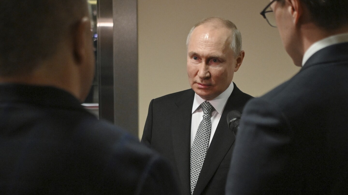 "South Africa's Dilemma: Hosting Putin at August Summit"