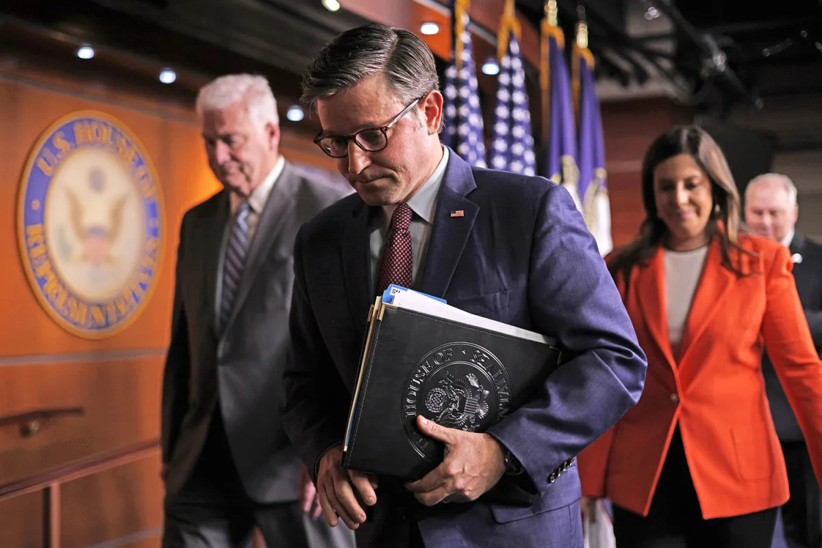 "Republicans Face Dearth of Achievements for 2024 Campaign"