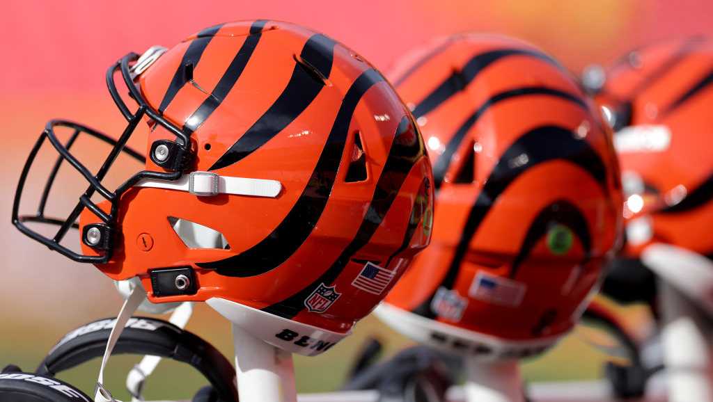 "Key Matchups and Bengals' Inactives Revealed for Browns Showdown"