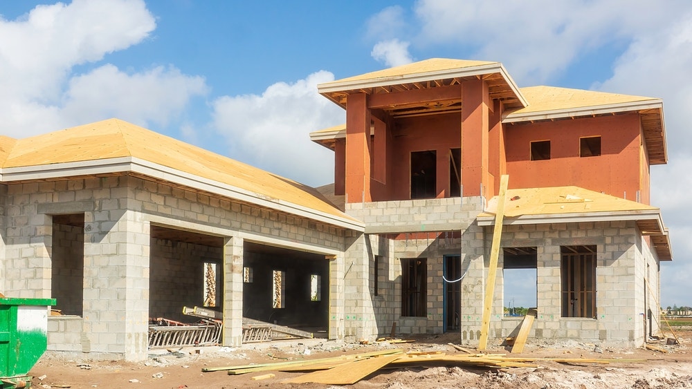 US Homebuilding Stalls Amid Market Challenges and Policy Gaps
