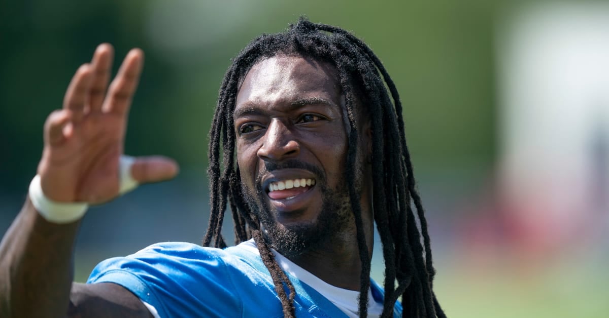 Featured image for Calvin Ridley's Slip Highlights Key Differences Between Titans QBs Cam Ward and Will Levis