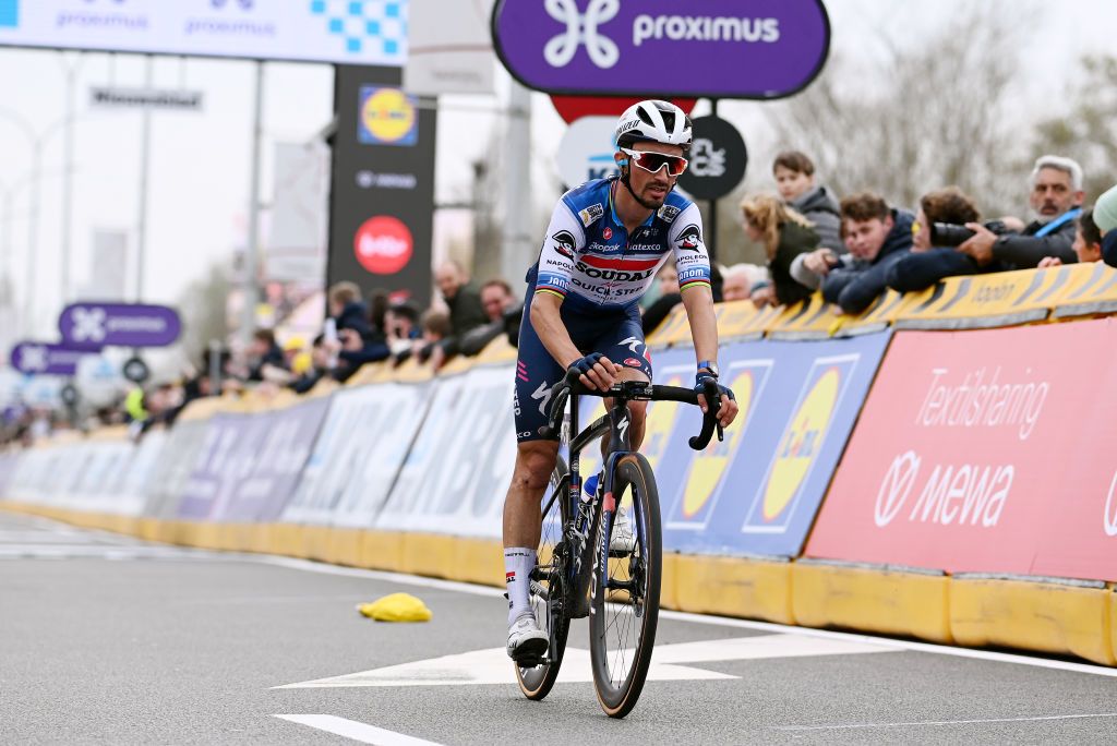 Featured image for Alaphilippe's Superstitious Training Boost After Dwars door Vlaanderen