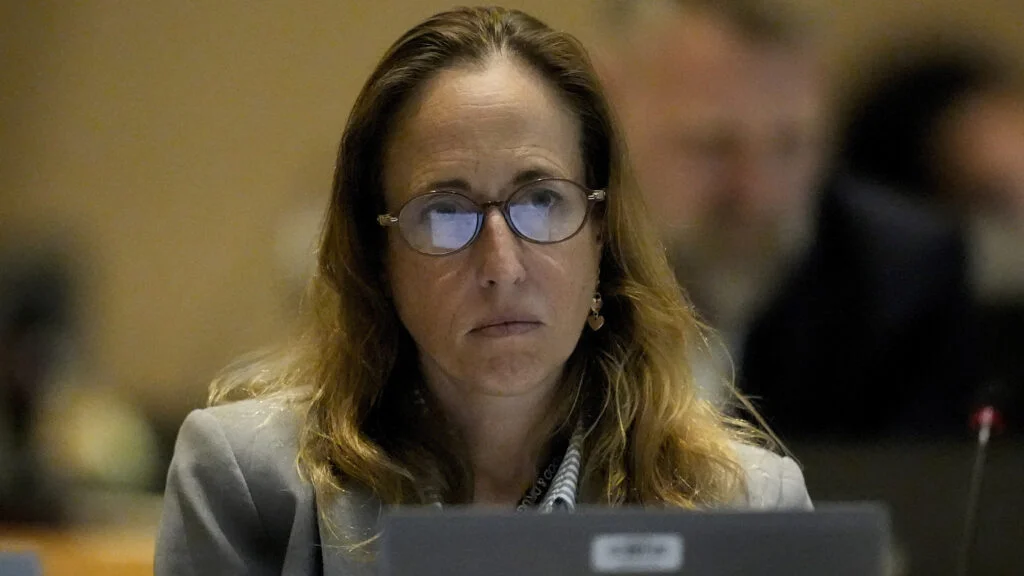 FDA chief vows tighter safety review of antidepressants in pregnancy and RSV protections for infants