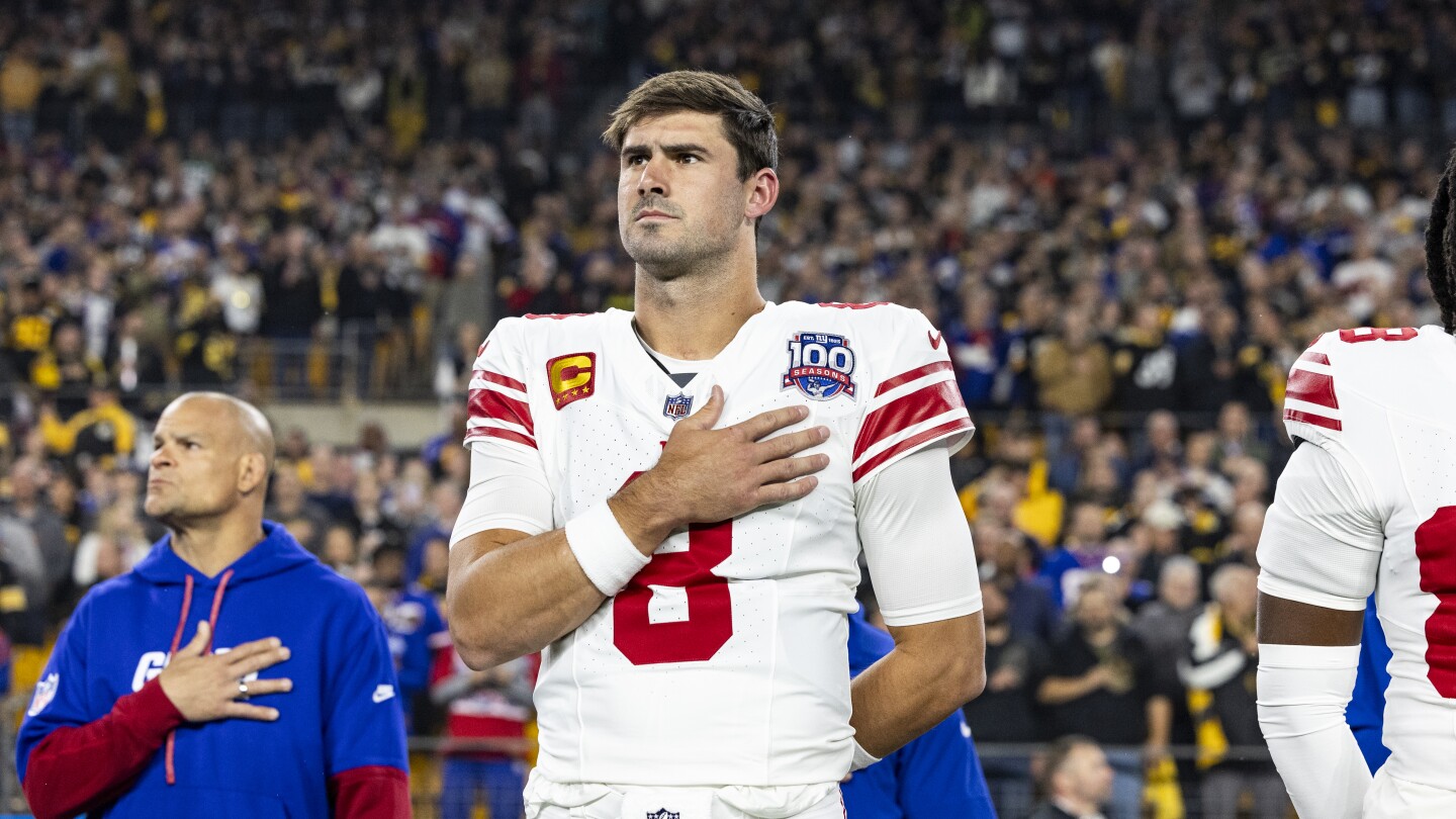 Daniel Jones Joins Vikings, Eager to Contribute and Grow