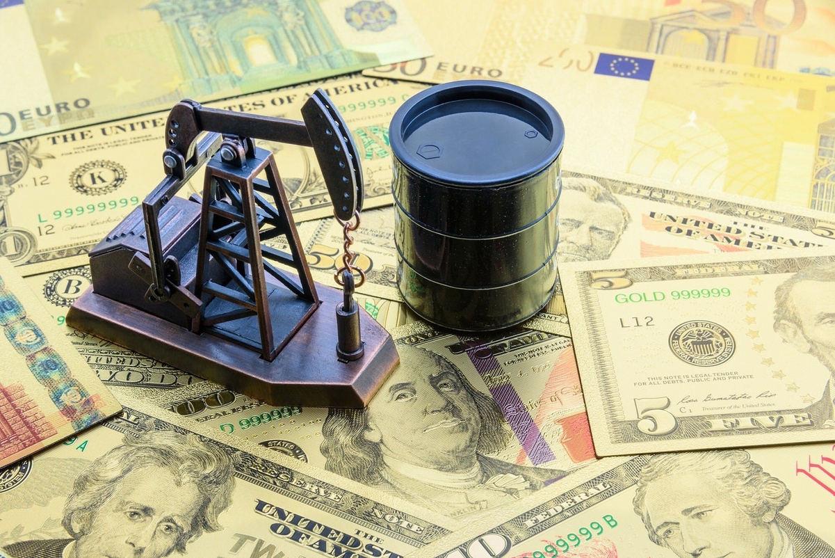 Featured image for "Oil Rally Signals Promising Future for Energy Stocks"