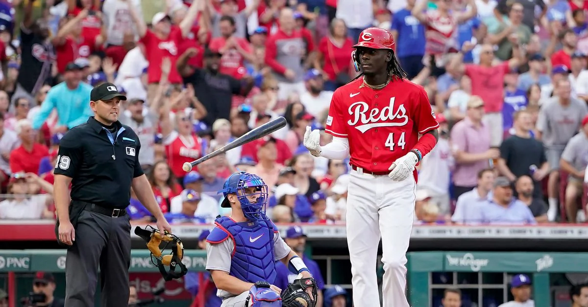 "Elly De La Cruz Shines in Reds' Walk-Off Victory with First MLB Homer"