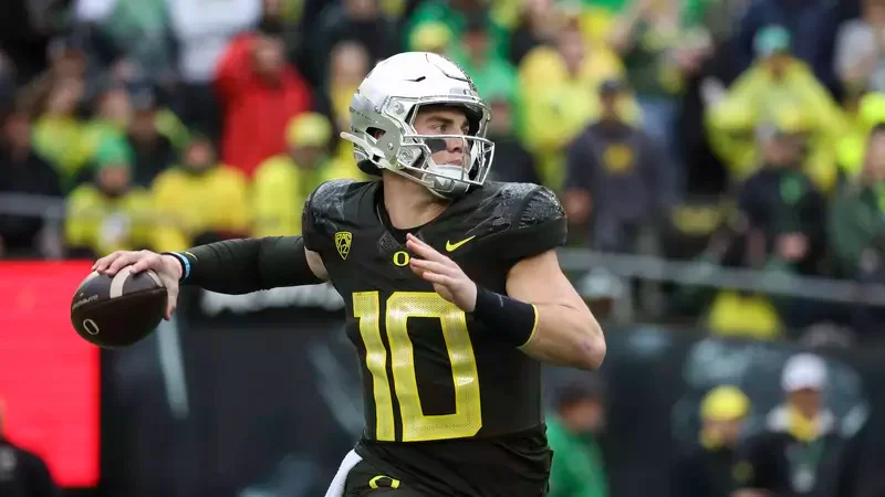 "Nix's Six TDs Lead Oregon to Dominant 63-19 Victory over Cal"