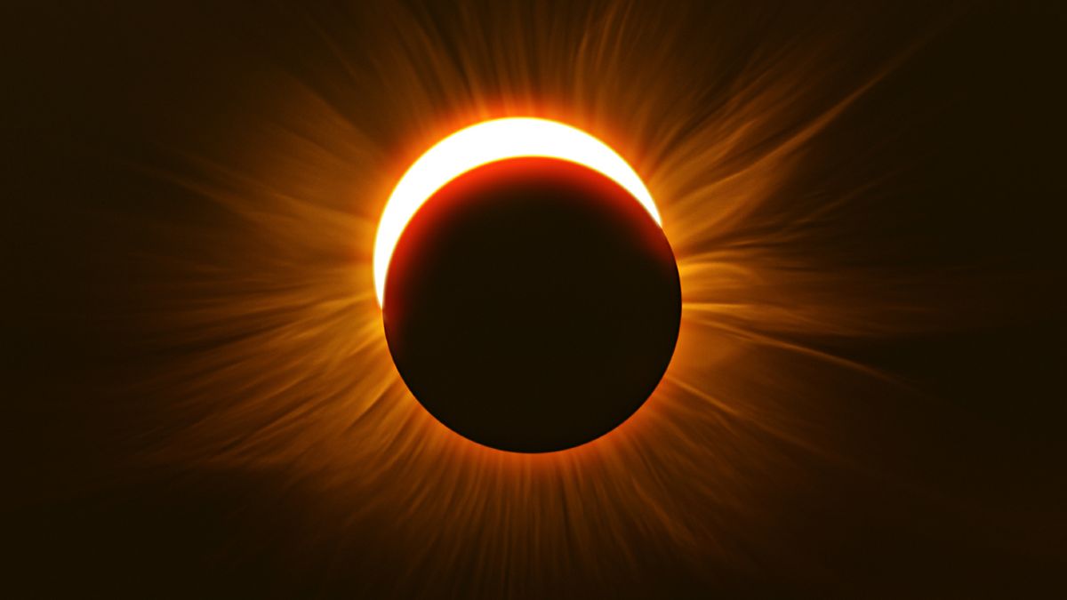 Featured image for "Unveiling the Unique Phenomena of the April 8 Total Solar Eclipse"