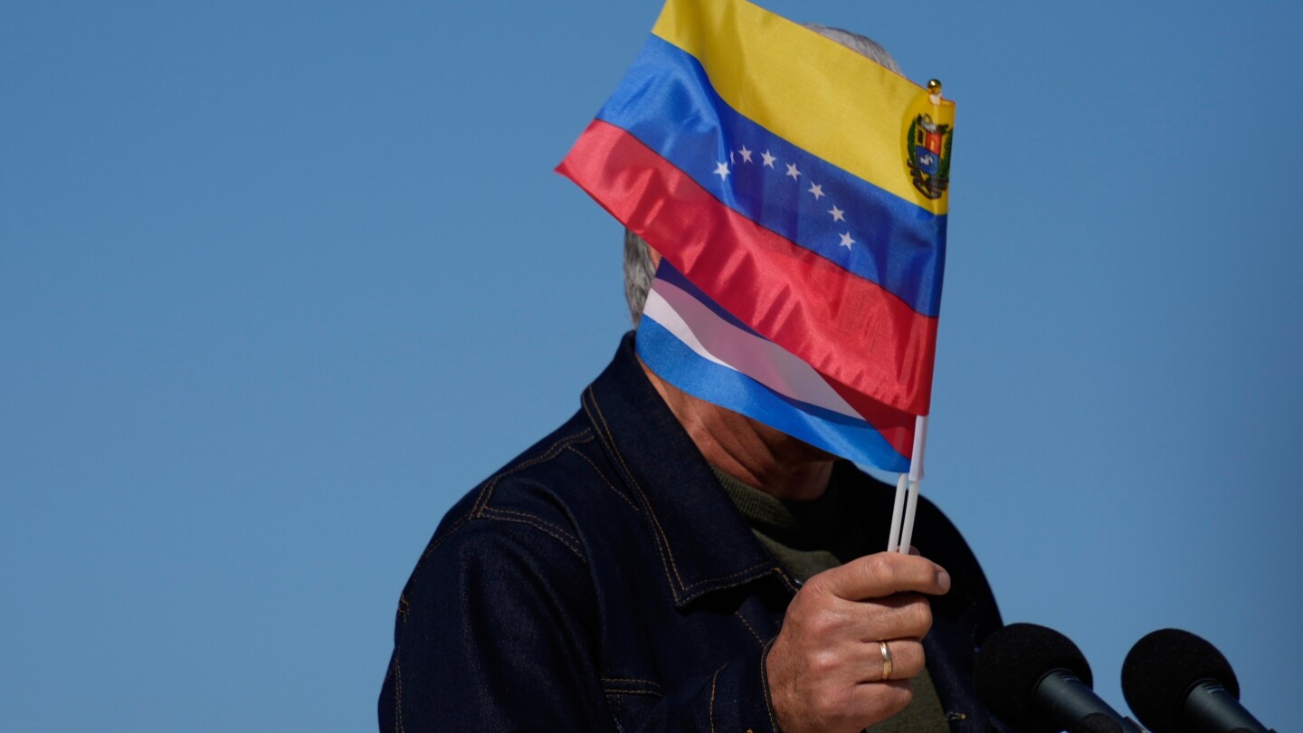 Featured image for Cuba Reports 32 Citizens Killed in Venezuela Crisis