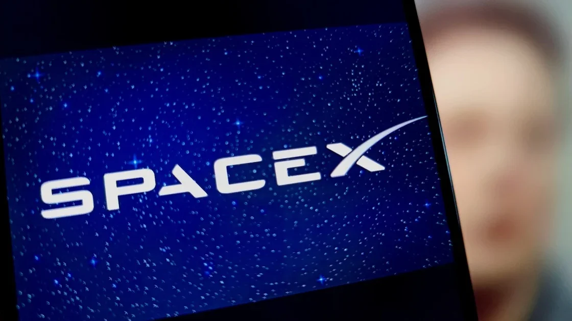 SpaceX Proposes Million-Satellite Space-Based AI Data Centers