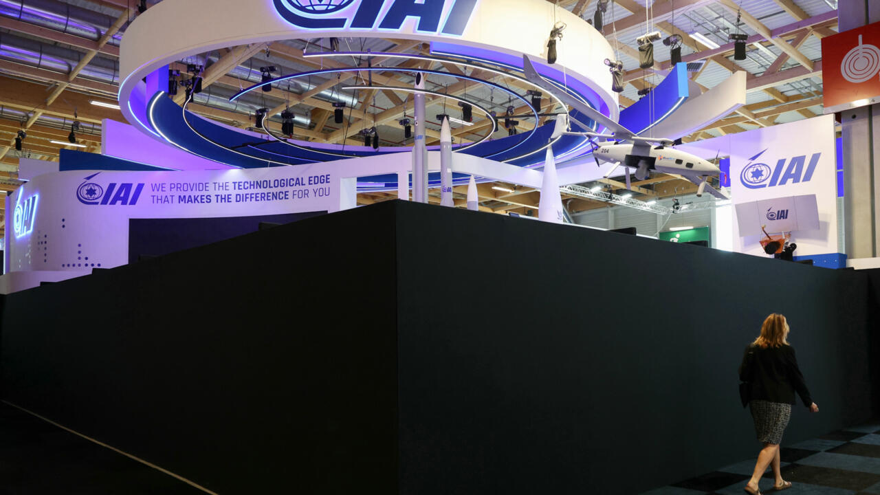 Featured image for France Blocks Israeli Weapons Stands at Paris Air Show Amid Tensions