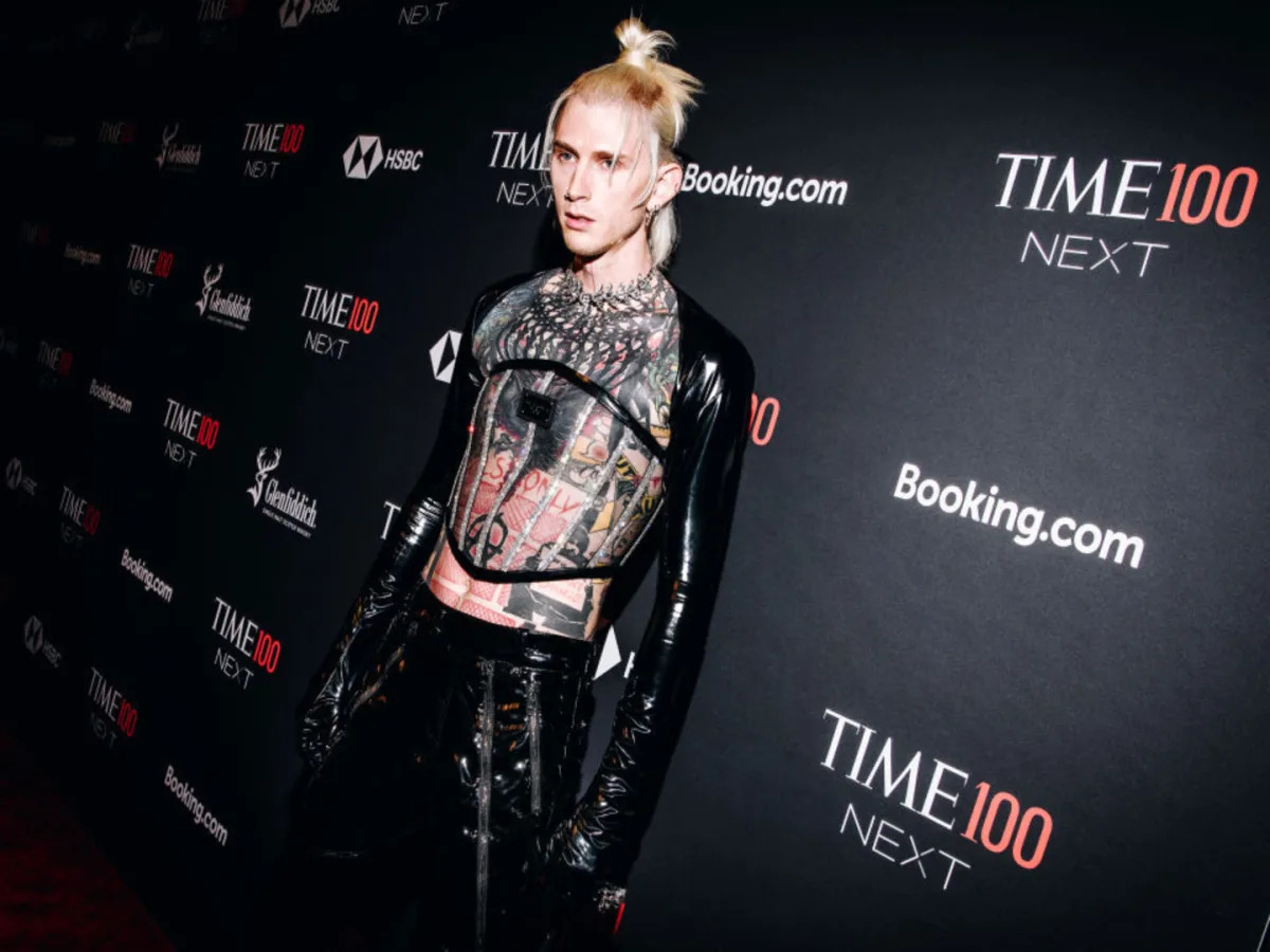 Featured image for Machine Gun Kelly and Daughter Casie's Unconventional Bonding Activities.