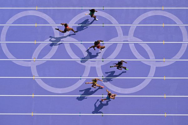 Featured image for LA28 Olympics: Women's 100m Sprint Opens Games and Highlights Schedule