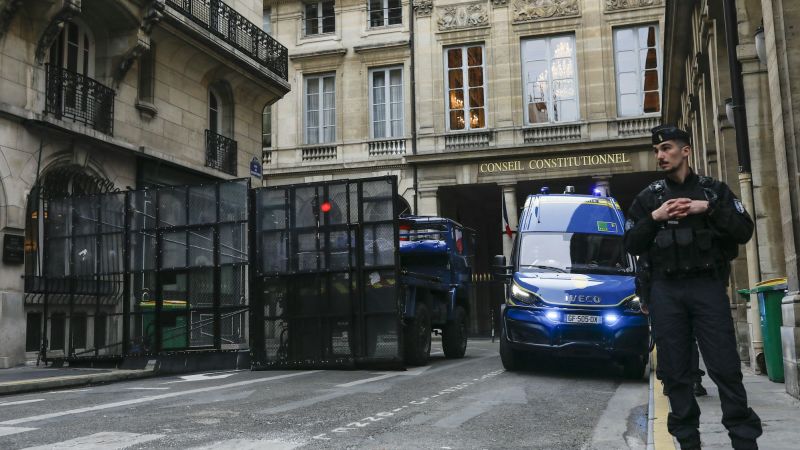 "France awaits court ruling on controversial pension reform plan amid ongoing protests"
