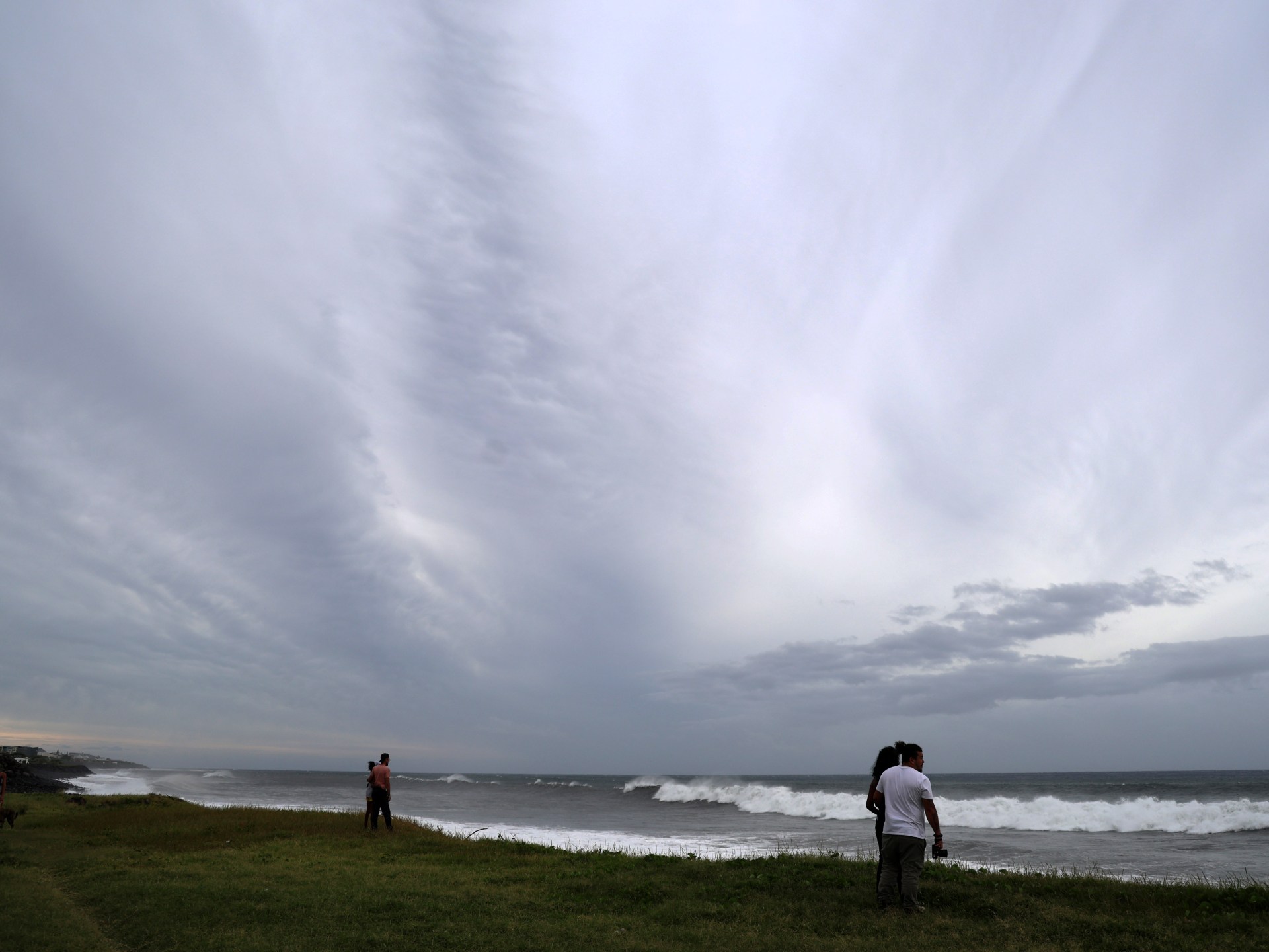 Featured image for Chinese fishing boat sinks in Indian Ocean, dozens missing