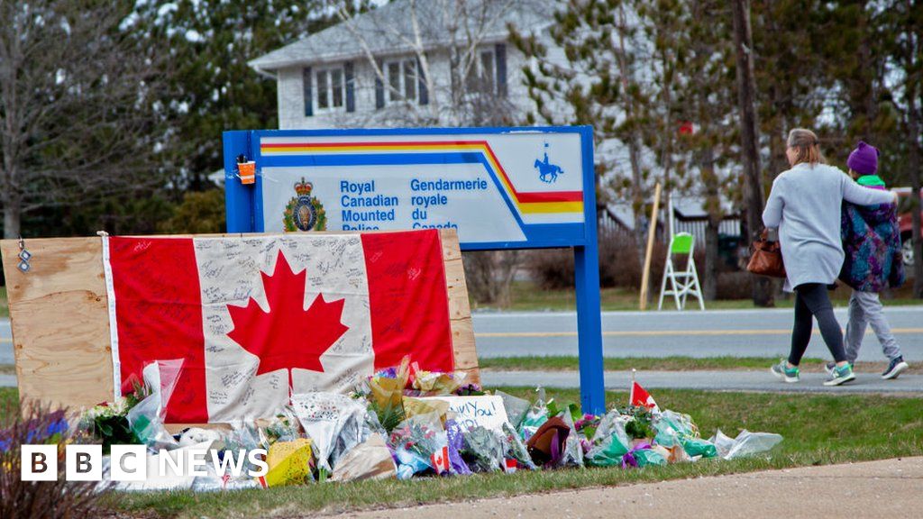 Police heavily criticized in Nova Scotia mass shooting inquiry.