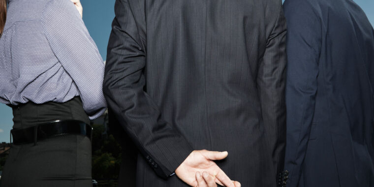 Featured image for "Cable ISP Hit with $10,000 Fine for FCC Deception on Broadband Coverage"