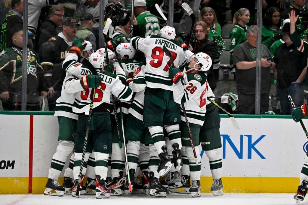 Wild win Game 1 in double OT against Stars, Pavelski injured.