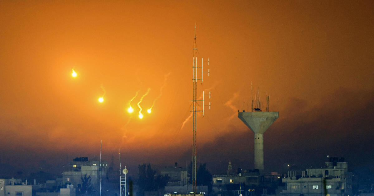 "Israel-Hamas Conflict Escalates as Biden Condemns Indiscriminate Bombing in Gaza"