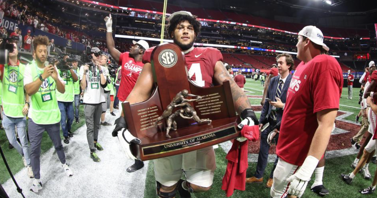"Top Recruit Kadyn Proctor Set to Transfer to Alabama, Joining Star Safety Caleb Downs"
