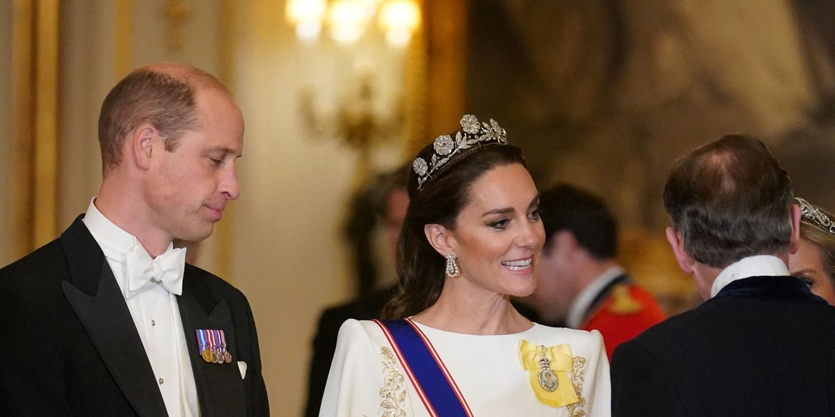 Featured image for Kate Middleton Shines in Rare Tiara at State Banquet