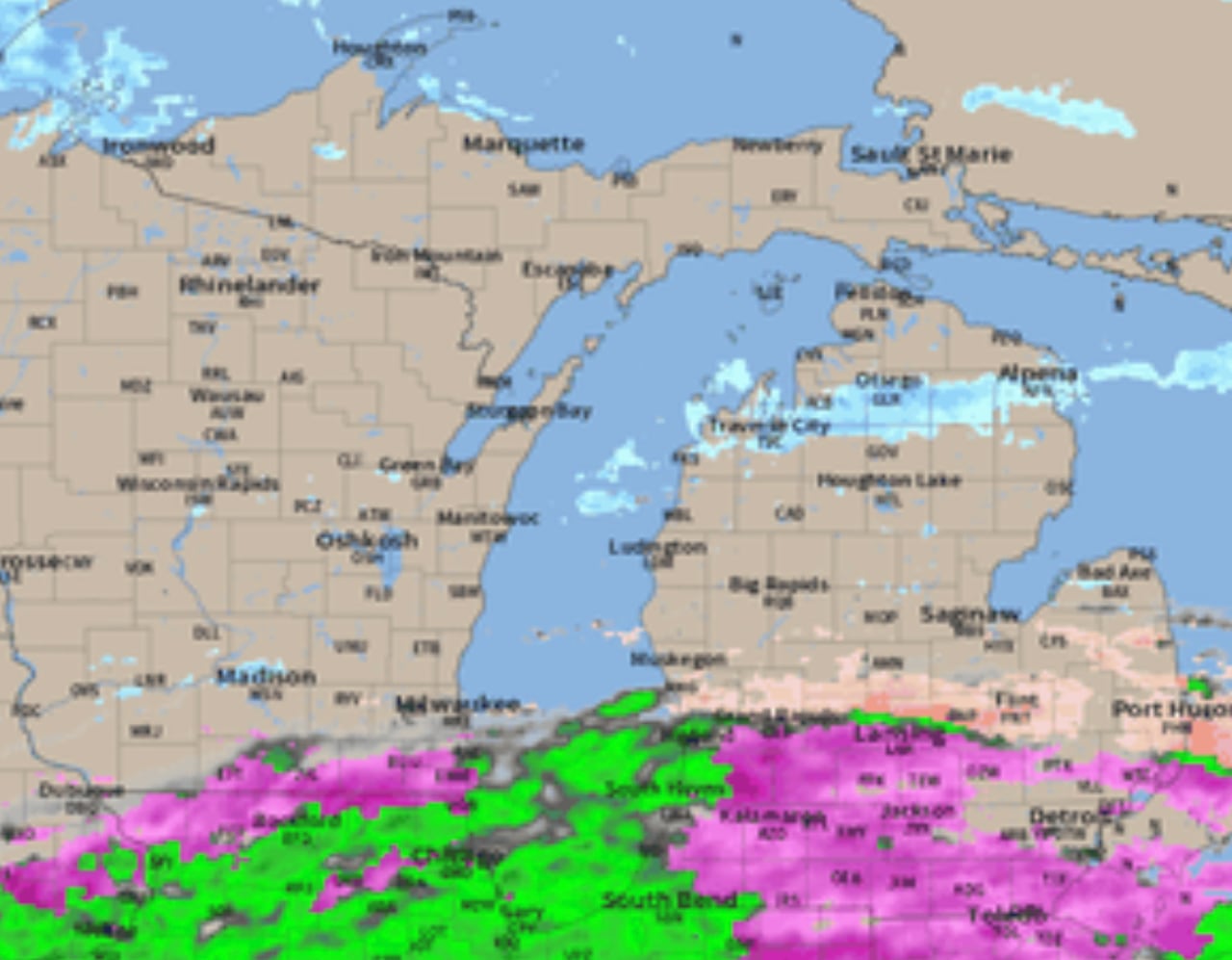 "Winter Weather Advisory: Freezing Rain and Wintry Mix Expected Across Midwest"