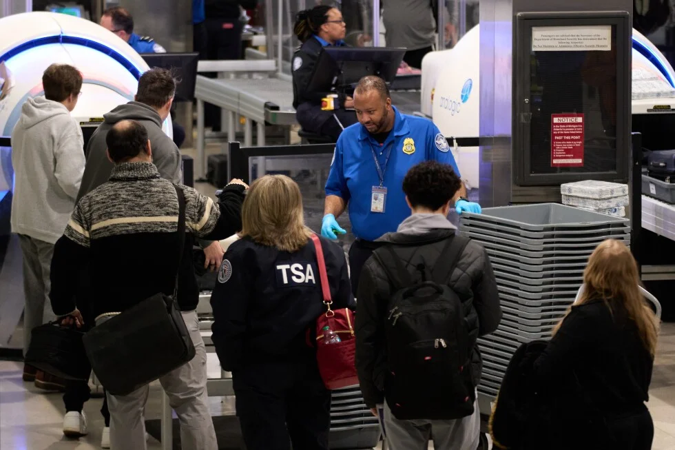 TSA Keeps Security Lines Open Despite DHS Shutdown