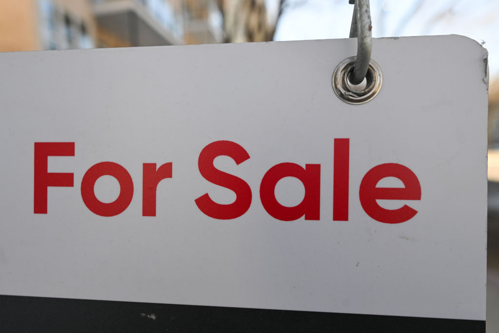 Featured image for "US Cities Poised for Housing Price Decline, Analysts Say"