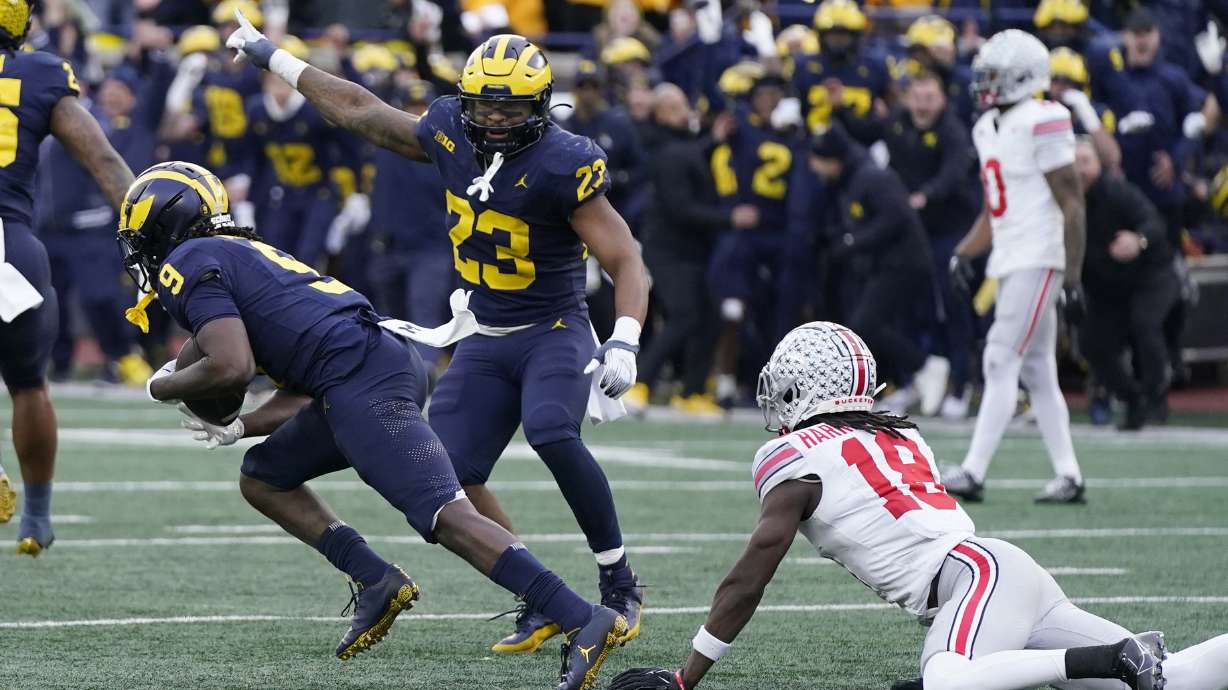 Featured image for "Undefeated Teams Emerge in Intense Rivalry Week: Josh Furlong's AP Top 25"