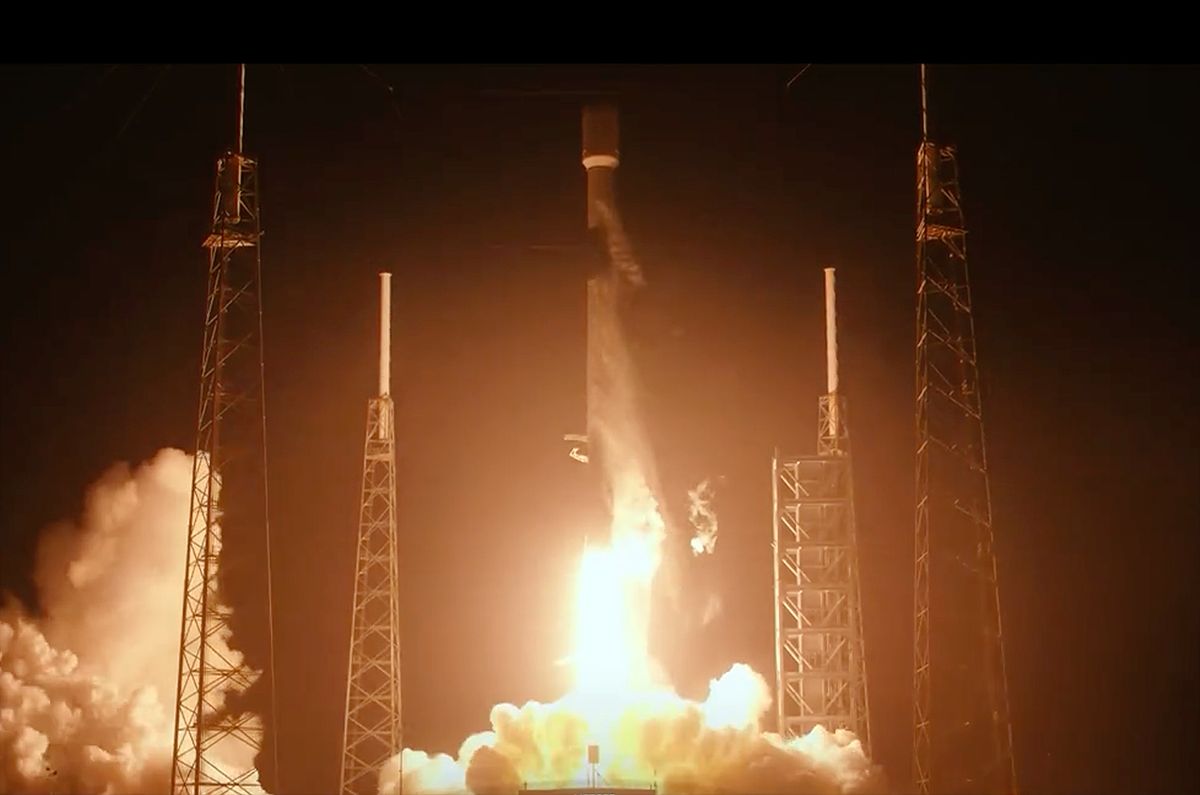 "SpaceX's 70th Mission: 22 Starlink Satellites Launched into Space"
