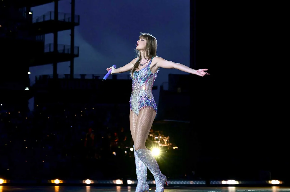 Taylor Swift's Rainy Performances Delight Fans at Gillette Stadium.