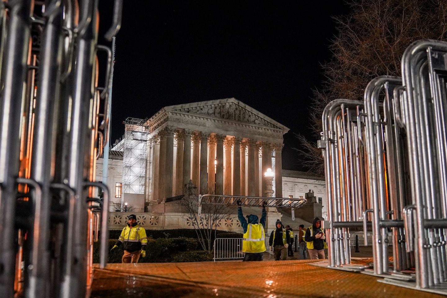 "Supreme Court Considers Landmark Social Media Free Speech Cases"