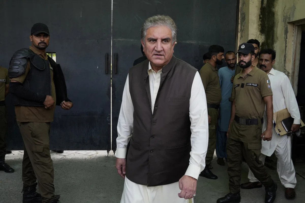 Opposition Leader Arrested in Pakistan for Alleged National Security Breach