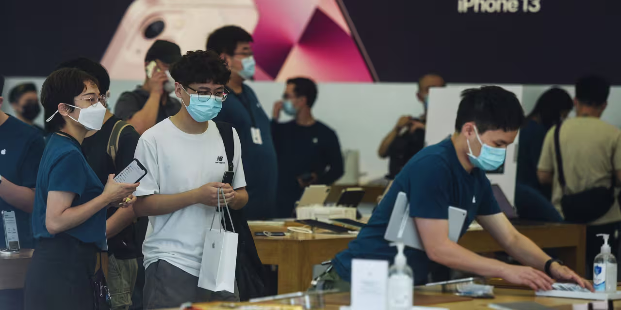 Morgan Stanley warns of China supply chain risk for Apple and other stocks.