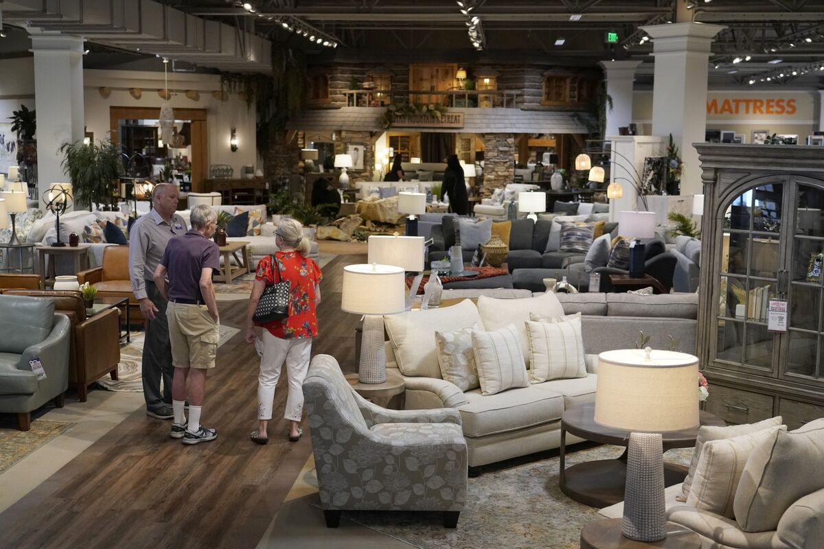 Trump Plans to Impose Broad Furniture Tariffs This Year