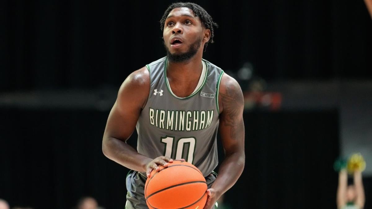 Featured image for "March Madness 2024: Upsets, Predictions, and First-Round Schedule Updates"