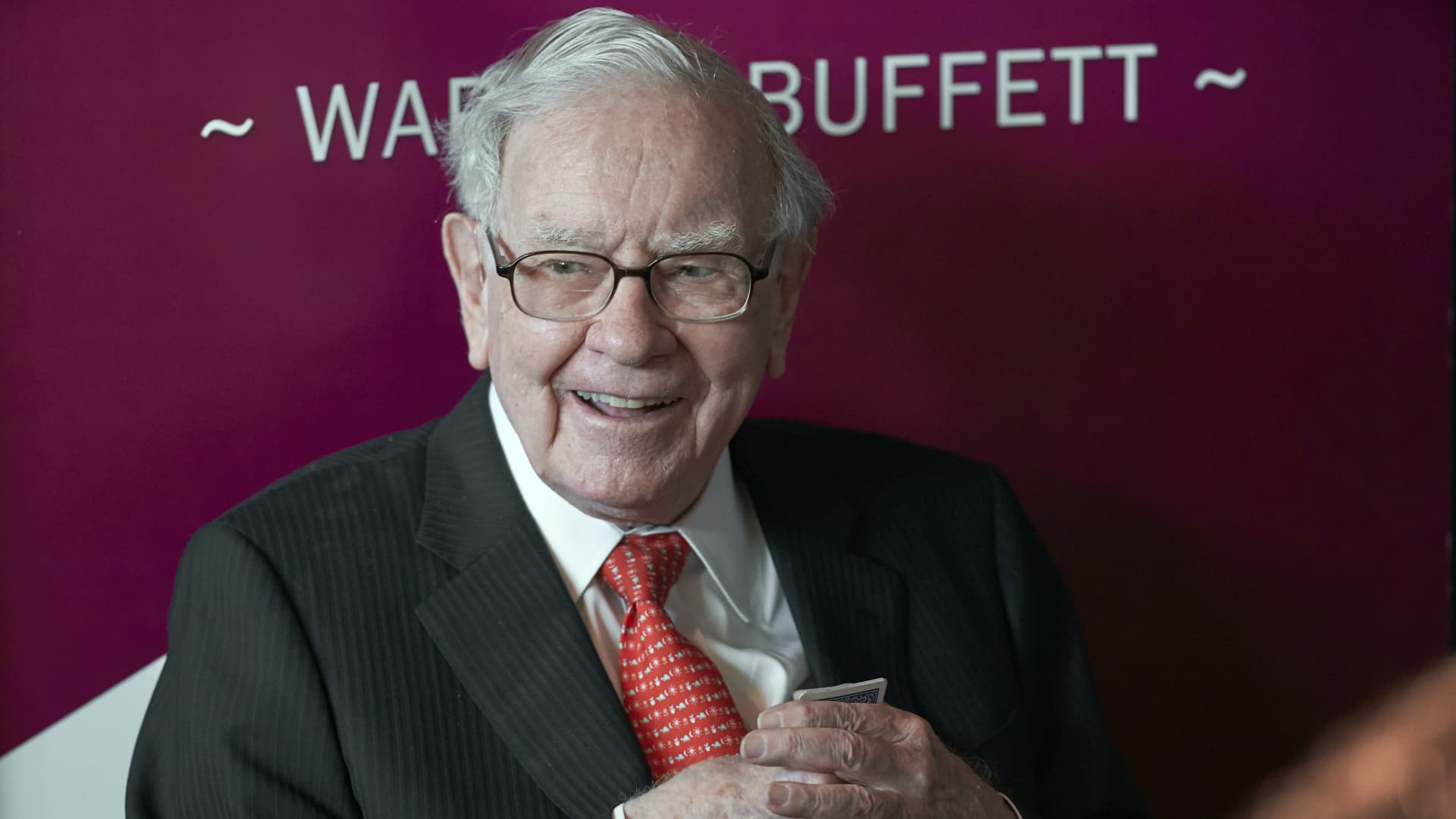 Warren Buffett's Generous Thanksgiving Donation and Assurance of Berkshire's Resilience