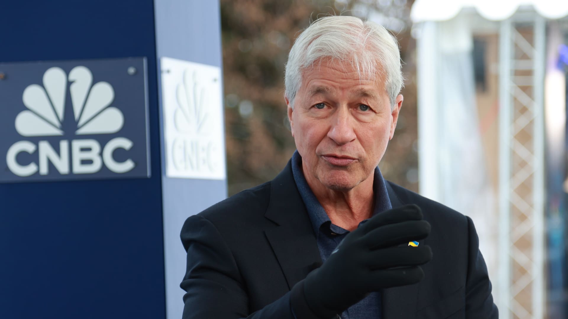 "Jamie Dimon Urges Democrats to Heed Trump Supporters' Concerns"