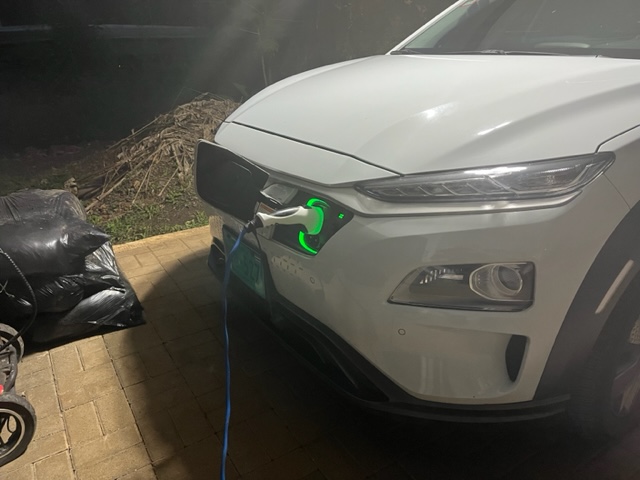 Featured image for Lamont retreats as CT gas car ban regulations crumble